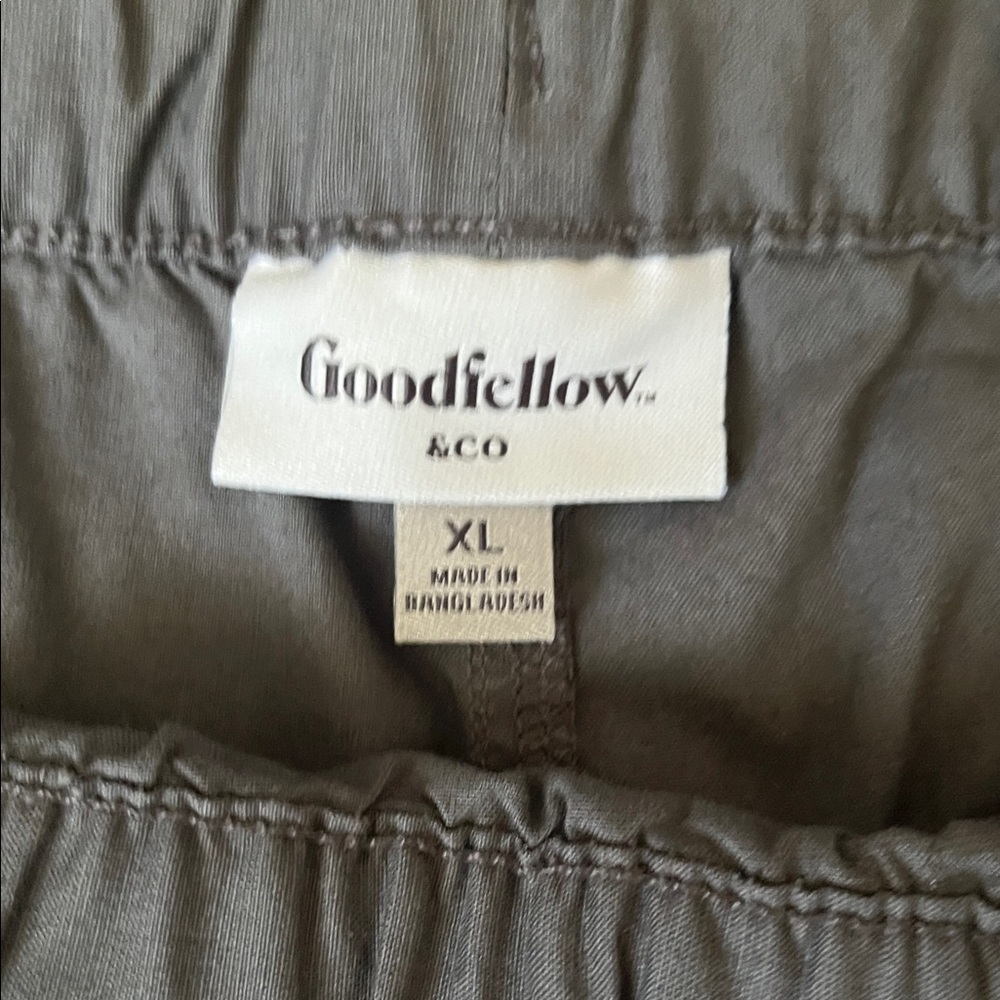 Goodfellow & Co Light Gray Drawstring Joggers - Picture 2 of 2